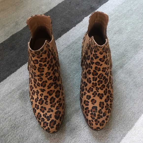 ⚡️1 left! ⚡️🍁 Leopard Print Booties - Picture 4 of 6